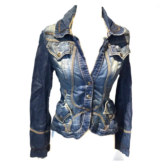 Jean jacket - Picture 1 of 8